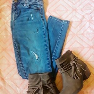 Justice, size 14 distressed skinny jeans